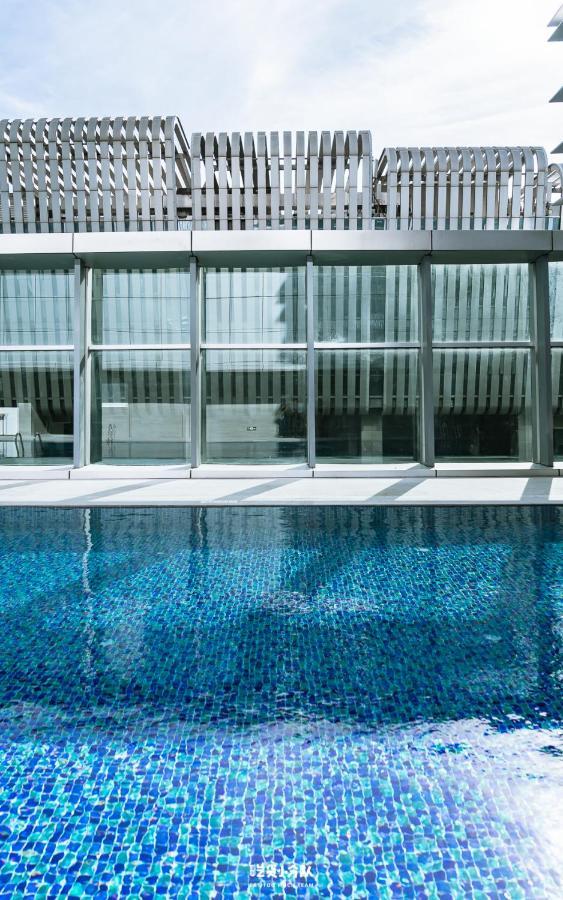 Pullman Shenzhen North Hotel Exterior foto